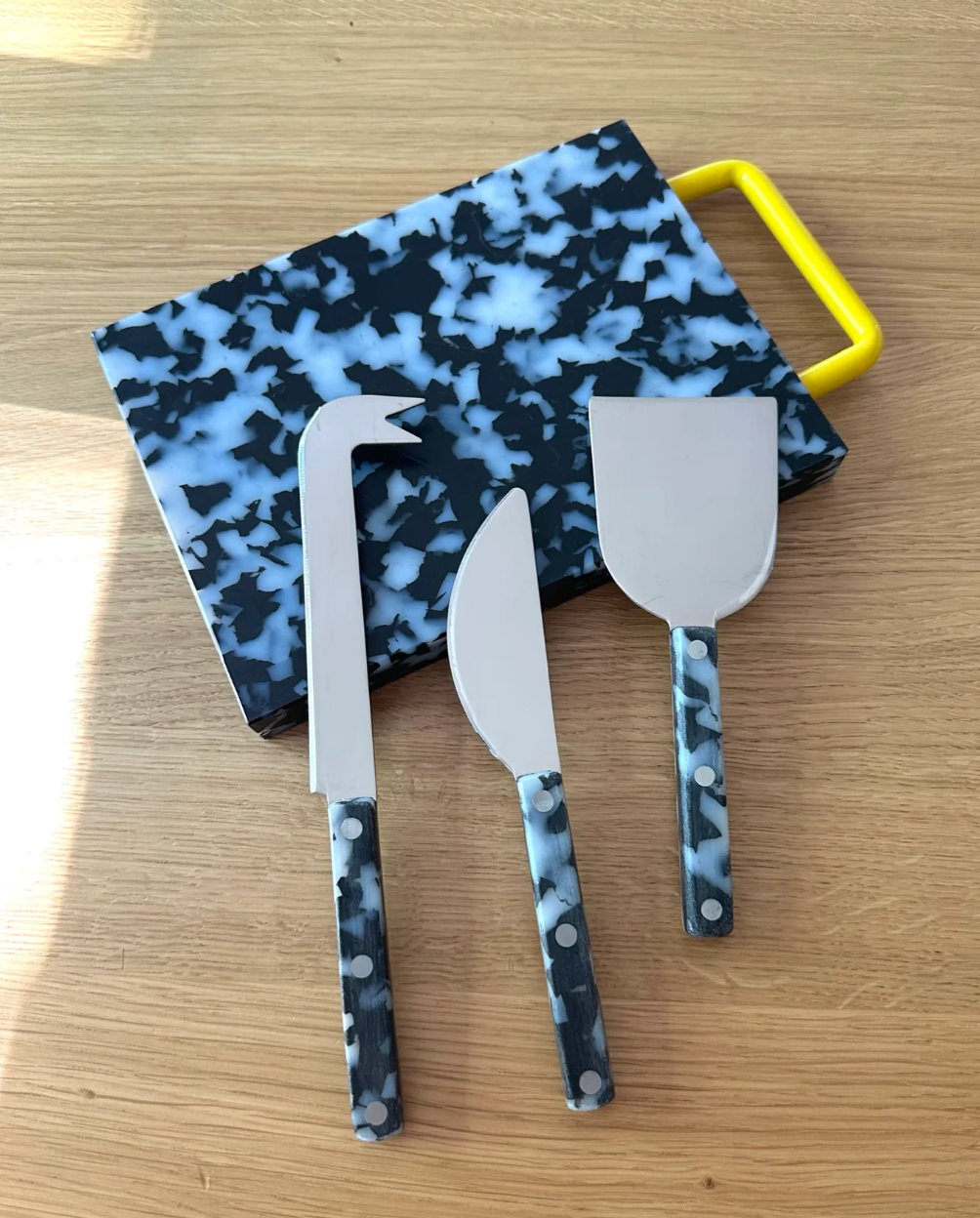 Cheese Knives Set - Black/White