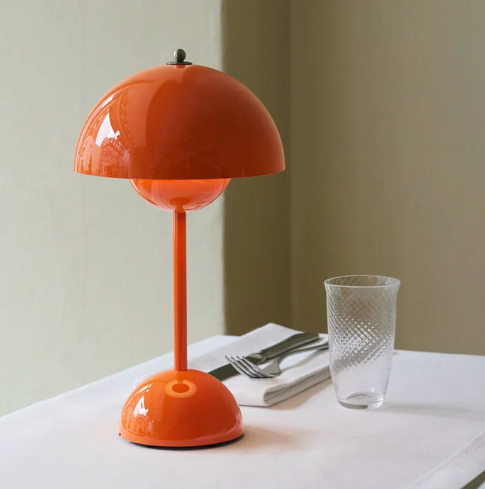 Flowerpot VP9 Verner Panton 1968 Portable Lamp - Zesty Orange