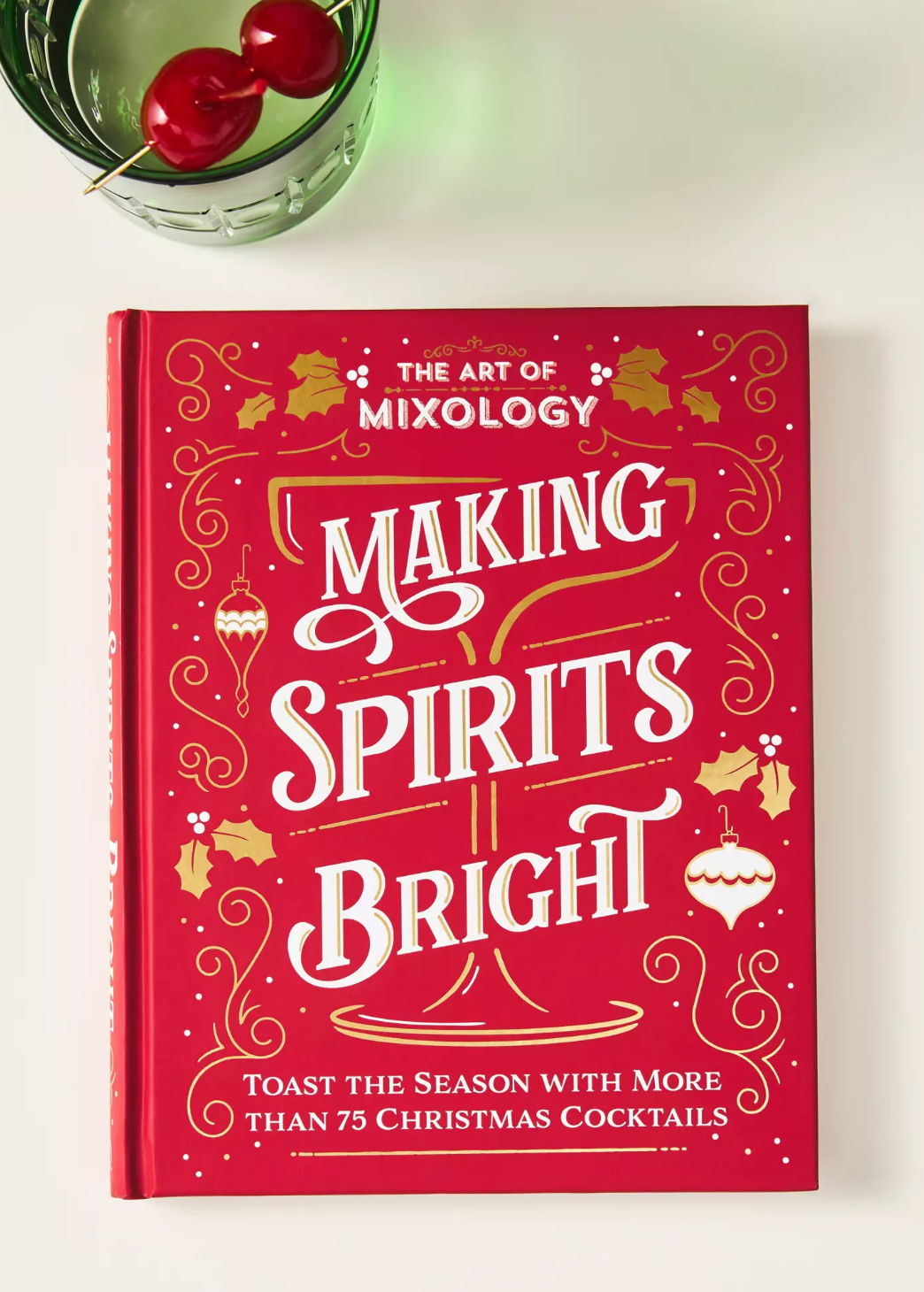 The Art of Mixology: Making Spirits Bright Cocktail