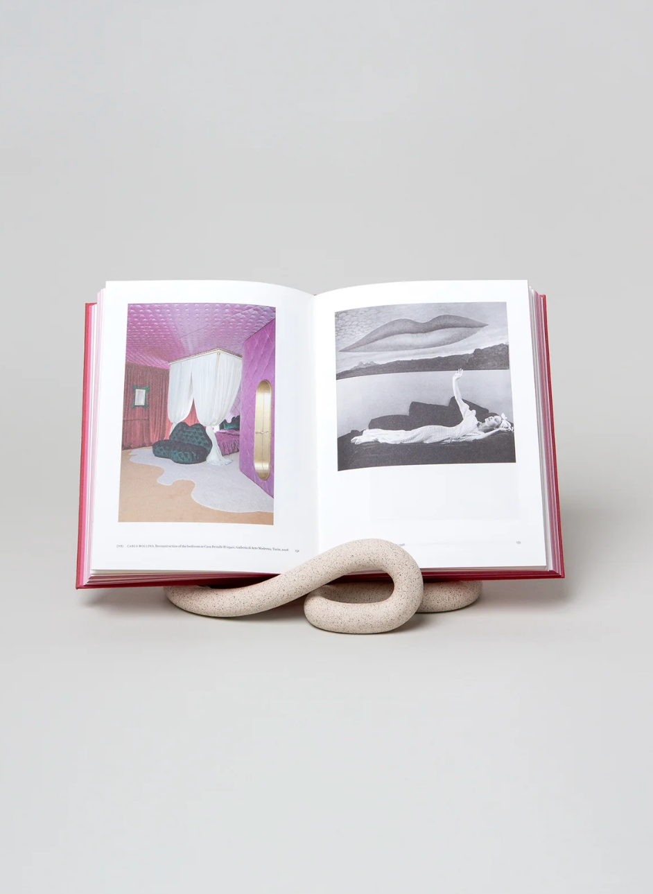 Lumbra Book Stand