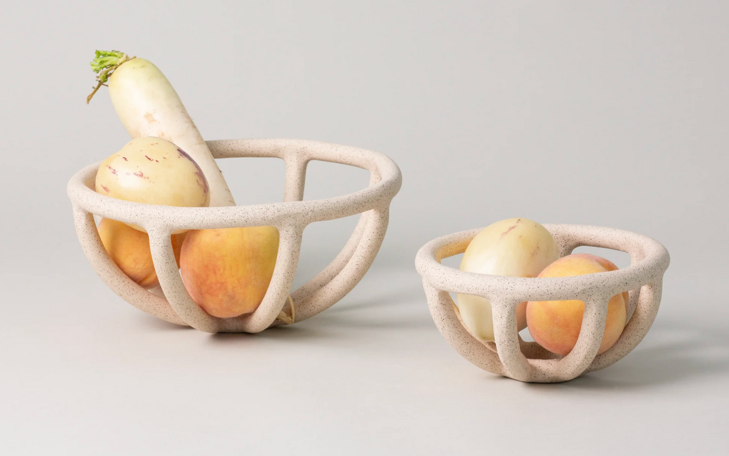 Prong Fruit Bowl - Sand (medium)