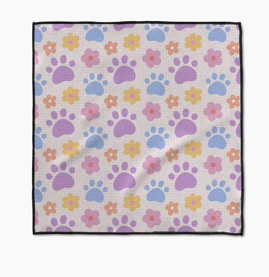 Paws and Daisies Paw Towel