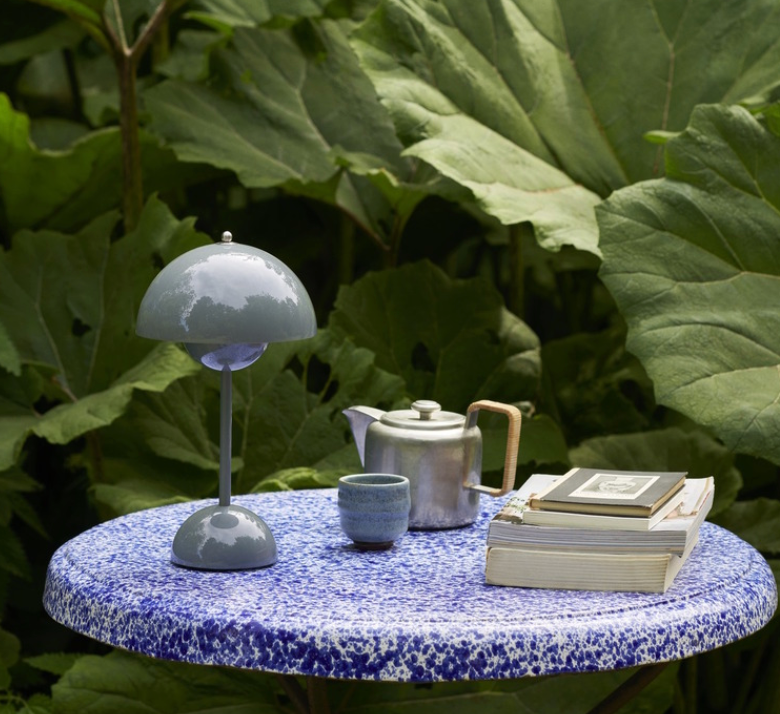 Flowerpot VP9 Verner Panton 1968 Portable Lamp - Stone Blue