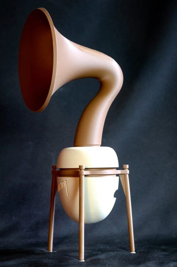 Cornetta White Stone & Wood