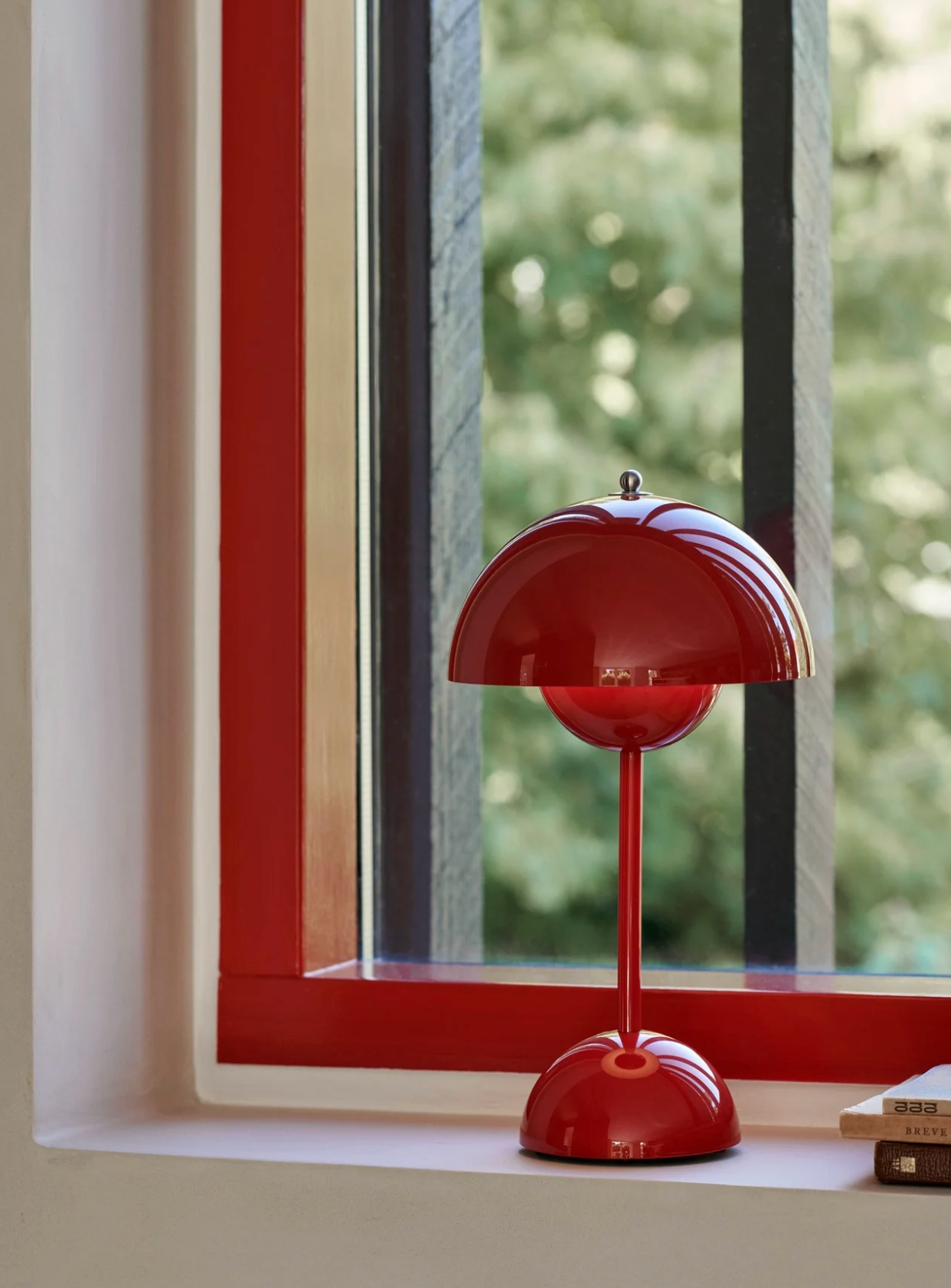 Flowerpot VP9 Verner Panton 1968 Portable Lamp - Vermillion Red