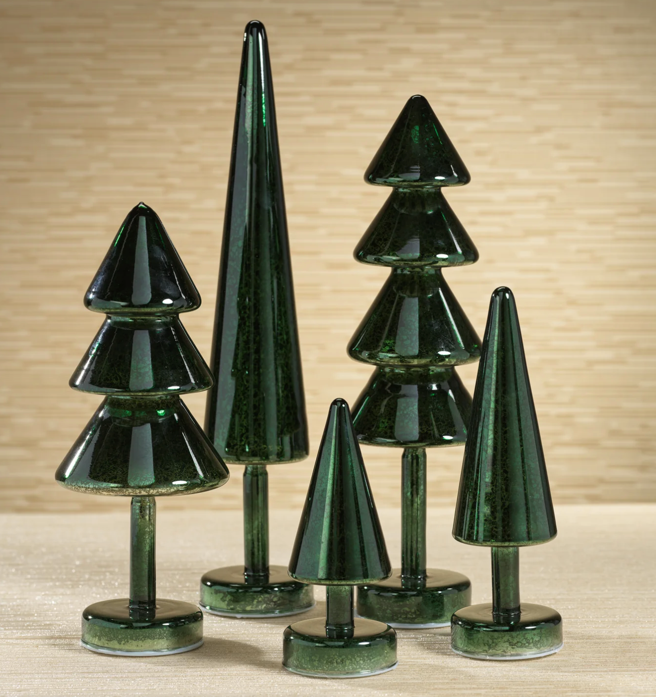 Noel Sparkle Spruce LED Tree  - Green - 10 in